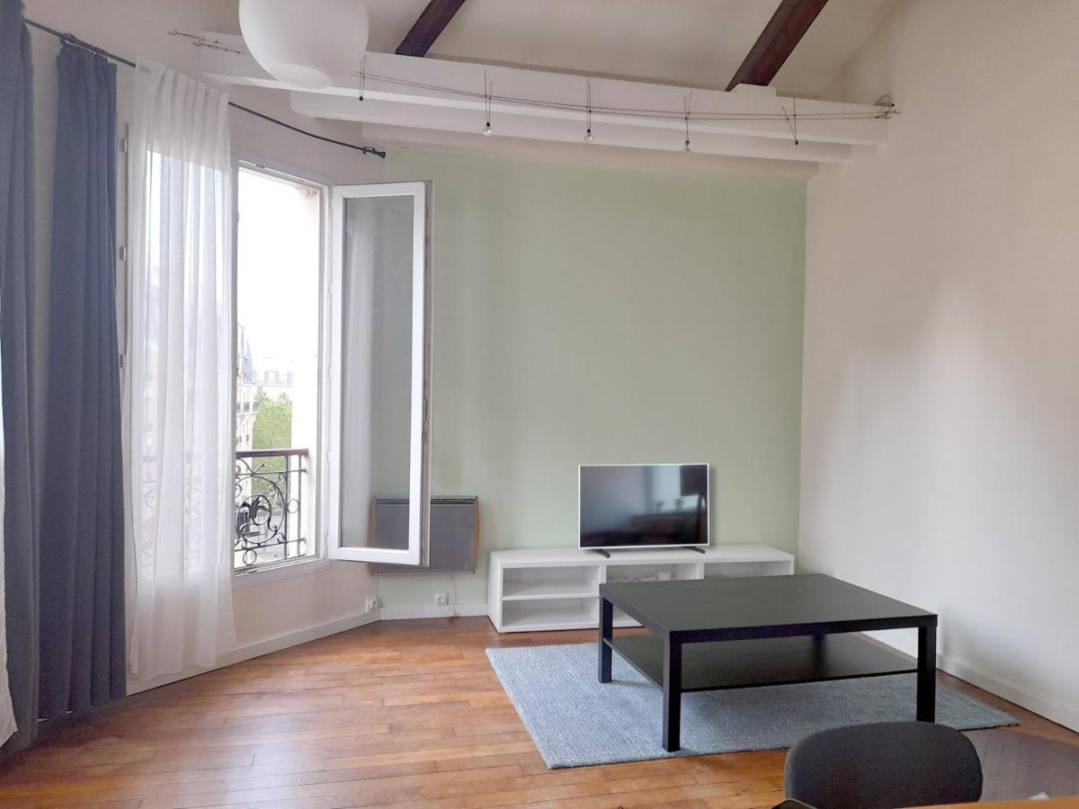 Un Appartement Typique Parisien / A Typical Parisian Apartment Esterno foto